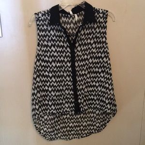 Truth sheer top size L